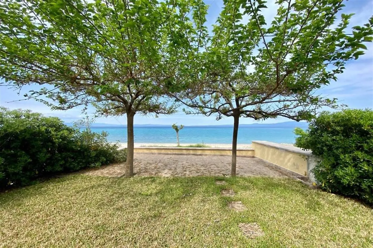 Elena First Line Beach House Villa Polychrono Griekenland